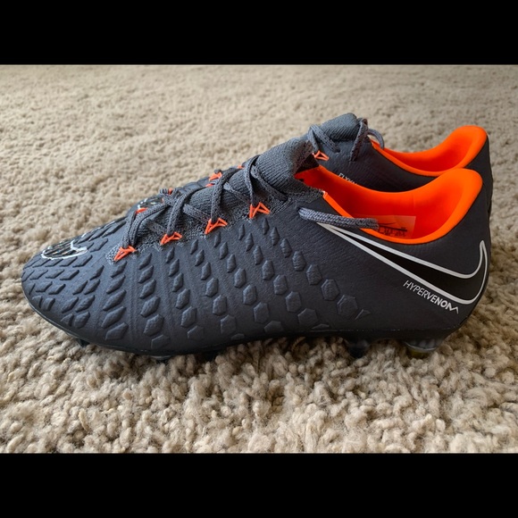 Nike JR Phantom Vsn Club DF IC AO3293400 .com